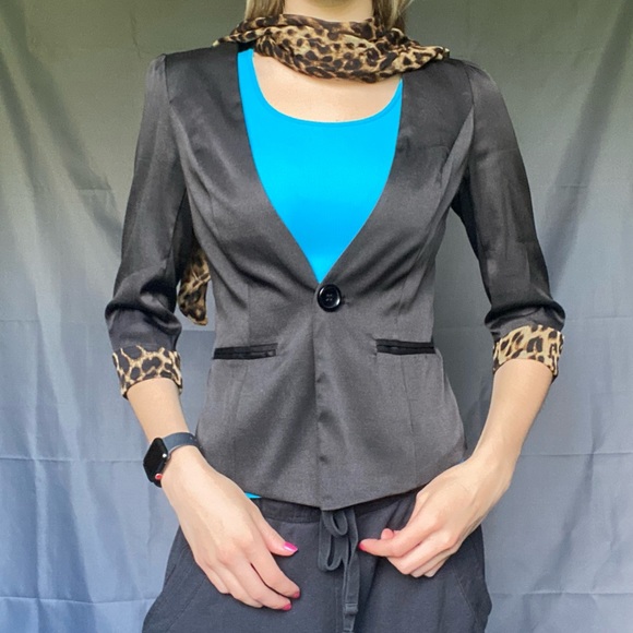 New Love Culture Small Black Blazer Suit Jacket W/ Cheetah Details And Scarf - Picture 3 of 9